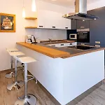 Séjour chez l'habitant Olivabeachhouse - Direct Waterfront & Mooring *