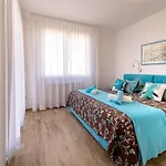Olivabeachhouse - Direct Waterfront & Mooring *