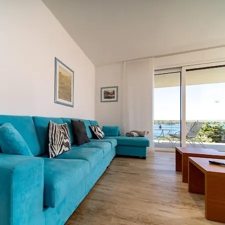 Privat bolig Olivabeachhouse - Direct Waterfront & Mooring *