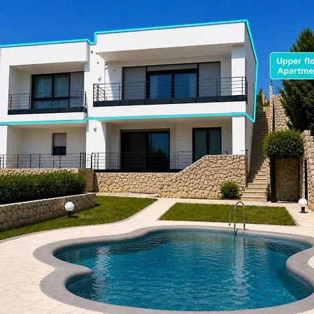 Δωμάτια σε οικογενειακή κατοικία Olivabeachhouse - Direct Waterfront & Mooring Barbat na Rabu