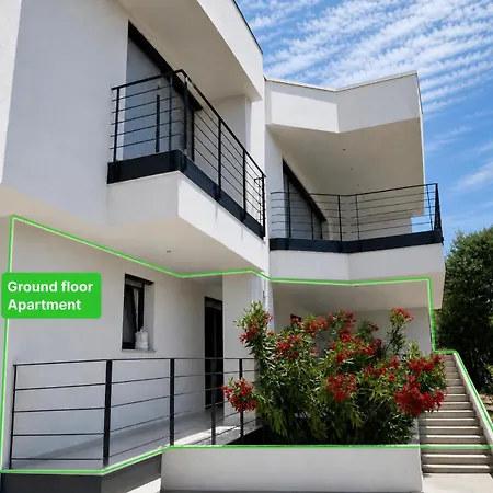 Olivabeachhouse - Direct Waterfront & Mooring