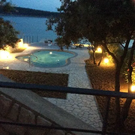 Ubytování v soukromí Olivabeachhouse - Direct Waterfront & Mooring