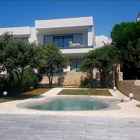 Olivabeachhouse - Direct Waterfront & Mooring Barbat na Rabu