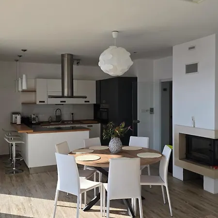 Olivabeachhouse - Direct Waterfront & Mooring Barbat na Rabu